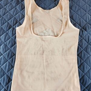 Seamless Cream Shapewear Tank Top